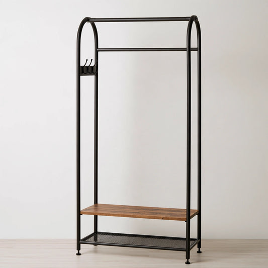 Stand appendiabiti dalle linee essenziali, colore grigio